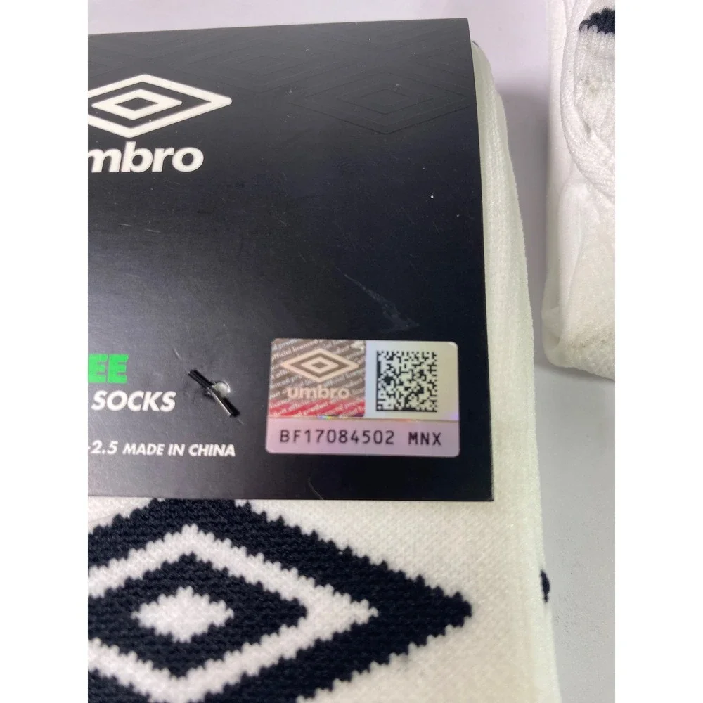 Umbro Pee Wee Soccer Socks White Black Diamond‎ Logo Kids Shoe Size 9-2.5
